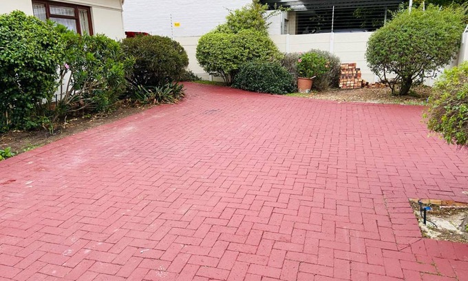 Eikenbosch House | 700 m² House ∙ 15 bedrooms ∙ 30 guests