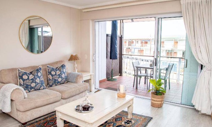 Waterfront Apartment | 75 m² Apartment ∙ 1 bedroom ∙ 2 guests