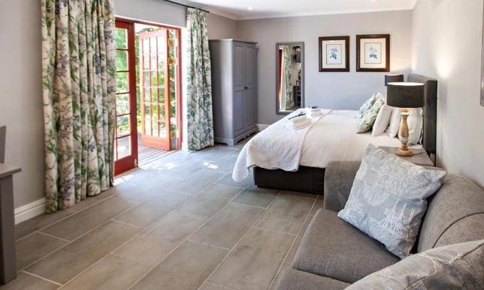 Worcester Bed & Breakfast | 75 m² Bed and breakfast ∙ 8 guests