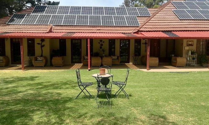 Bloemfontein Bed & Breakfast | 75 m² Bed and breakfast ∙ 2 bedrooms ∙ 127 guests