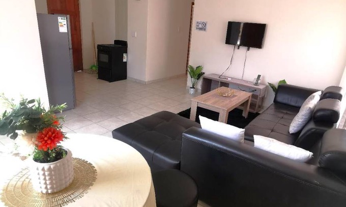 Mangaung Apartment | 77 m² Apartment ∙ 3 bedrooms ∙ 6 guests