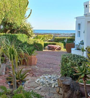 Melkbosstrand Apartment | 80 m² Apartment ∙ 2 bedrooms ∙ 4 guests