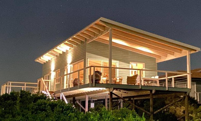 Paradise Beach House | 80 m² House ∙ 1 bedroom ∙ 2 guests