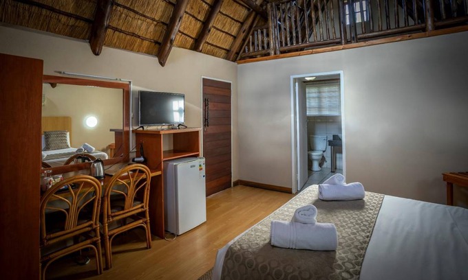 Polokwane Cabin | 80 m² Lodge ∙ 4 guests