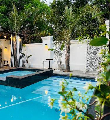 Greater Johannesburg Metropolitan Area Apartment | 80 m² Serviced apartment ∙ 3 bedrooms ∙ 6 guests