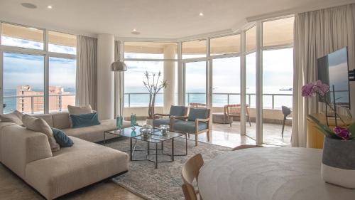 Umhlanga Apartment | 801 Oyster Schelles - by Stay in Umhlanga