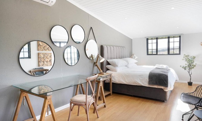 Stellenbosch House | 81 m² House ∙ 2 bedrooms ∙ 4 guests