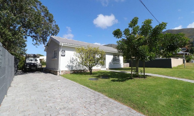 Onrus House | 85 m² House ∙ 2 bedrooms ∙ 4 guests