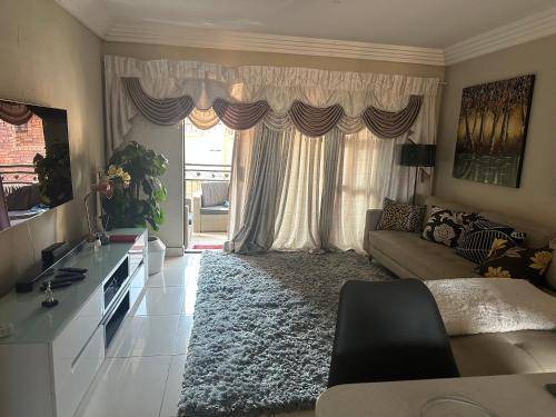 Boksburg Apartment | 89 m² Apartment ∙ 1 bedroom ∙ 4 guests