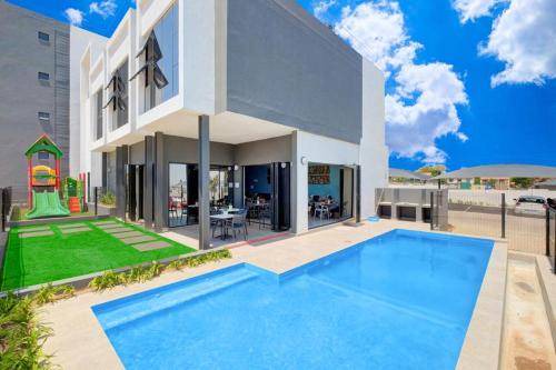 Greater Johannesburg Metropolitan Area Apartment | 90 m² Apartment ∙ 2 bedrooms ∙ 4 guests