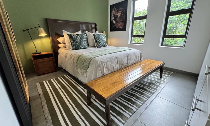 St. Lucia Apartment | 90 m² Apartment ∙ 3 bedrooms ∙ 6 guests