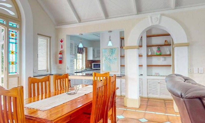 Port Edward Villa | 90 m² Villa ∙ 3 bedrooms ∙ 6 guests