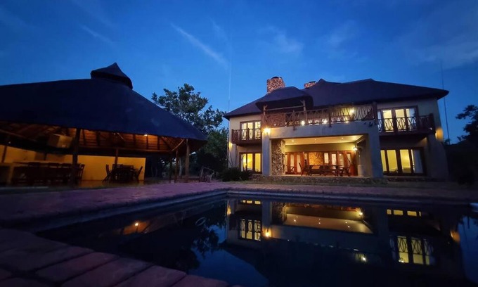 Leeupoort Villa | 92 @ Zebula: Luxury Home with Generator