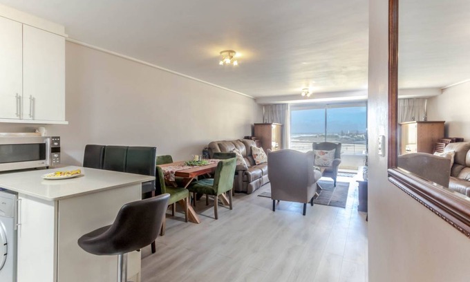 Lagoon Beach Apartment | 93 m² Apartment ∙ 2 bedrooms ∙ 4 guests
