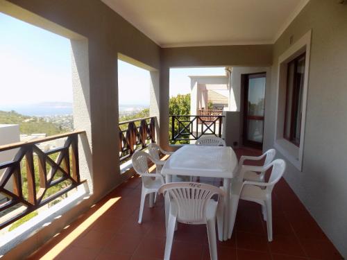 Plettenberg Bay Apartment | 95C Castleton