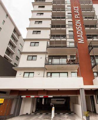 Observatory Apartment | 99 m² Apartment ∙ 2 bedrooms ∙ 4 guests