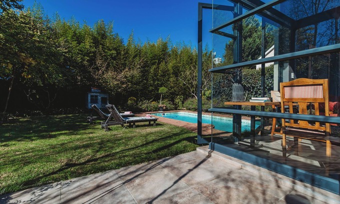 George House | Acorn Guest House