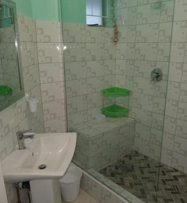 Kingsborough Apartment | Afsaal 214
