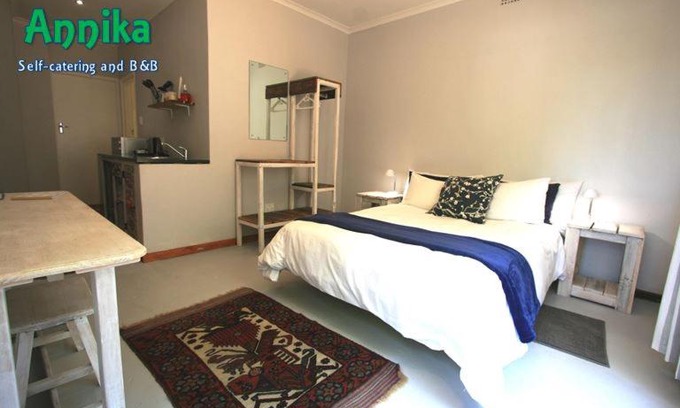 Stellenbosch House | Annika Self-catering and B&B