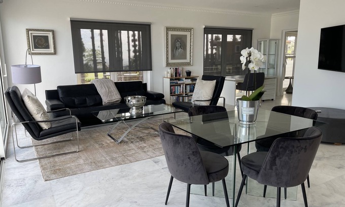 Somerset West Apartment | Apartment Da Vinci in Picasso´s