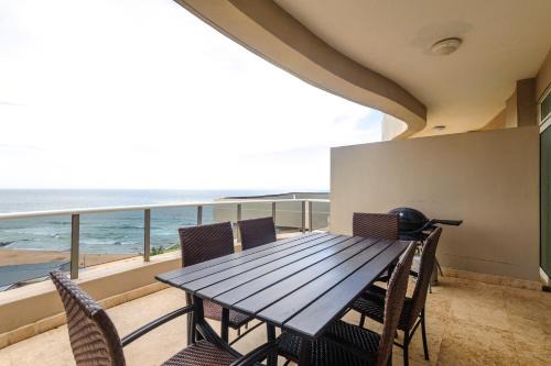 Ballito Apartment | Ballito Manor View 605 - With Generator