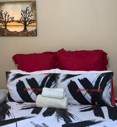 Newlands East Bed & Breakfast | Bed and breakfast ∙ 2 guests