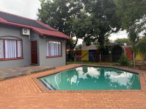 Greater Johannesburg Metropolitan Area Bed & Breakfast | Bed and breakfast ∙ 4 guests