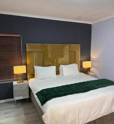 Bloubergstrand Apartment | Blue Lily Haven Cape Town Self Catering Home