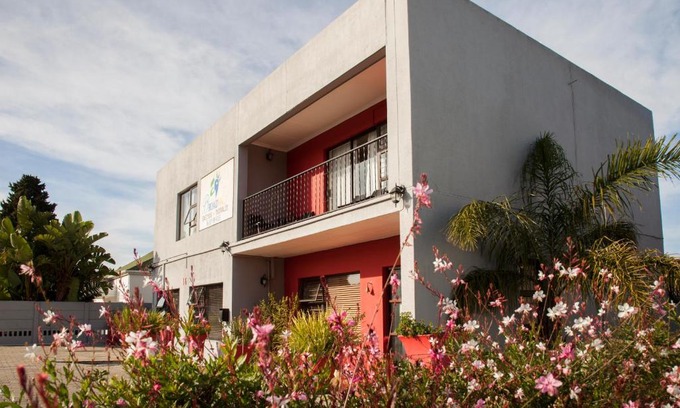 Eikenbosch House | Broadway Tygervalley House