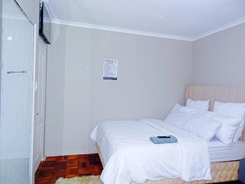 Cape Town House | Brooklyn Queens and Kings Guesthouse