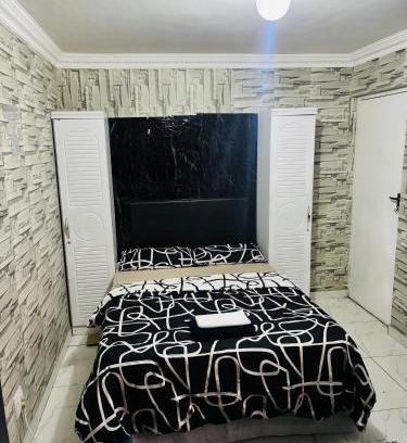 Bloubergstrand Apartment | Brown Accomodation