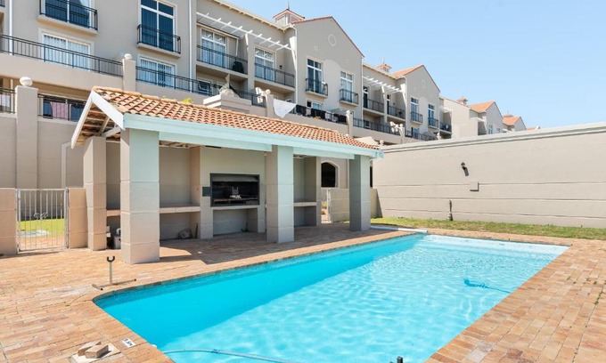 Century City Apartment | Century On Lake Apartments