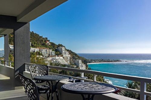 Clifton Apartment | Clifton YOLO Spaces - Clifton Beachfront Executive Apartment
