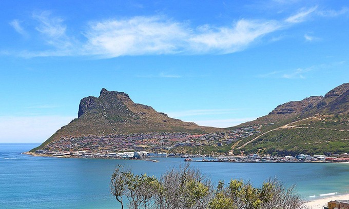 Hout Bay Apartment | Cosy and Secure One Bedroom Flatlet