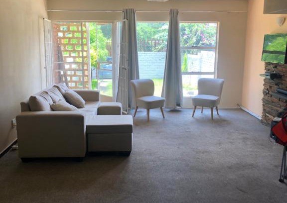 Greater Johannesburg Metropolitan Area Apartment | Cresta lodge