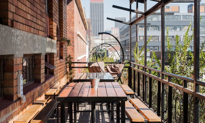 Downtown Johannesburg Hostel | CURIOCITY Johannesburg - Hostel