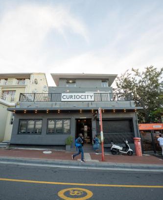 Cape Town City Centre Hostel | CURIOCITY Kloof Street