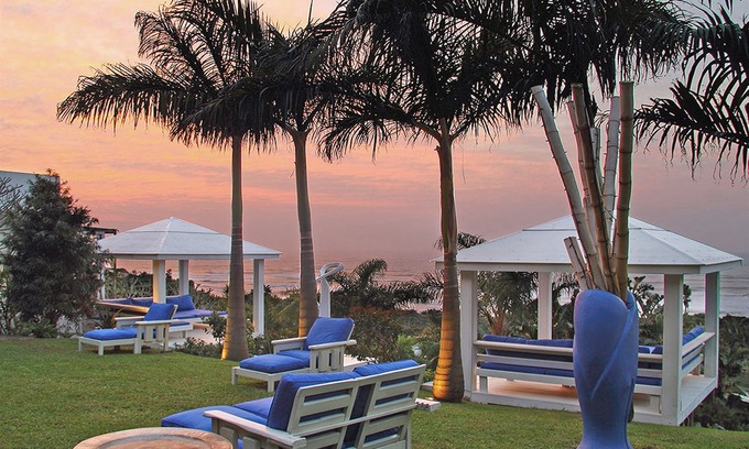 Trafalgar Hotel | Days at Sea Beach Lodge