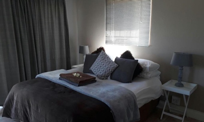 Clarens Apartment | de Klerens Gems : Emerald Self Catering Unit