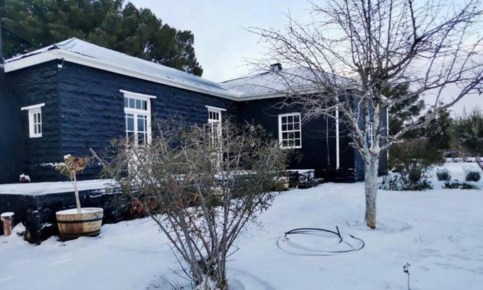 Sutherland House | Die Heks se Huis