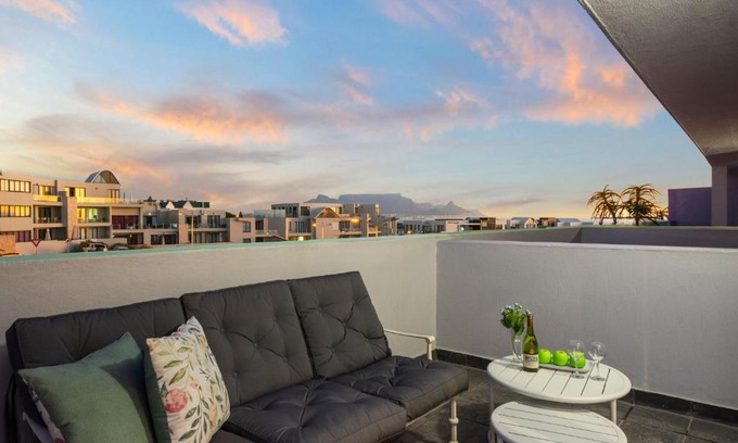 Big Bay Apartment | Eden On The Bay 104 by Host Agents