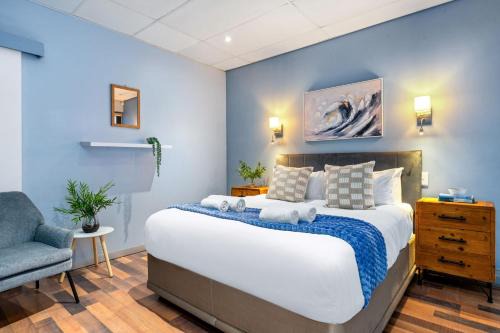 Big Bay Apartment | Eden On The Bay 68B by Host Agents