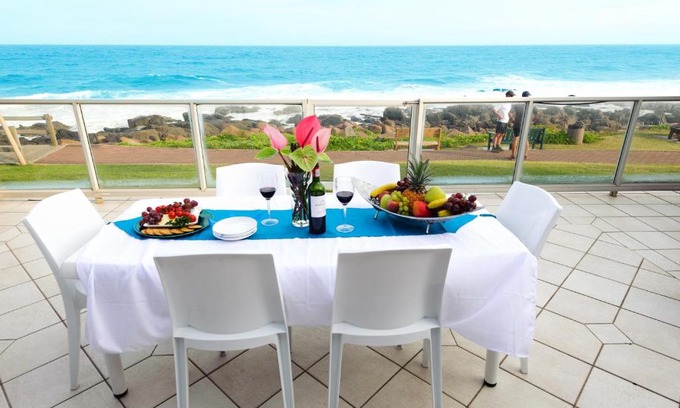 Ballito Apartment | Frinton on Sea 3