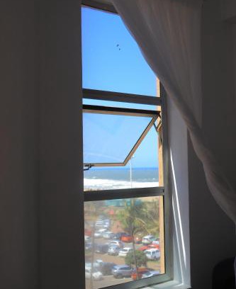 Durban North Apartment | Grandborough