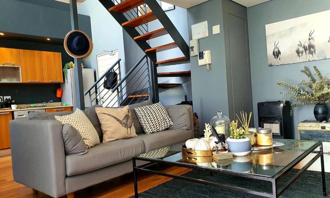 Cape Town City Centre Apartment | Green Market Place