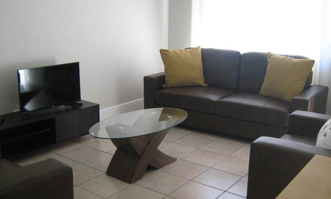 Westridge Apartment | Guesthouse Summerlight - Strelitzia Apartment