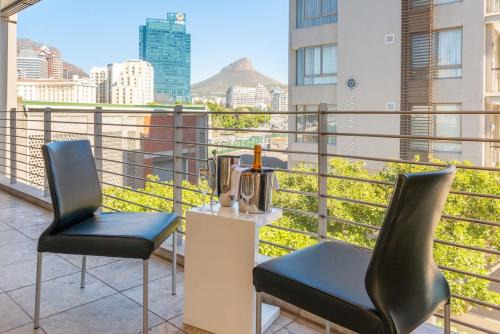 Victoria and Alfred Waterfront Apartment | Harbour Bridge 20E