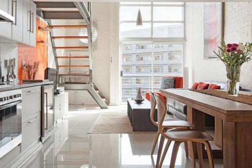 Cape Town City Centre Apartment | Harbour Terrace 14 by CTHA