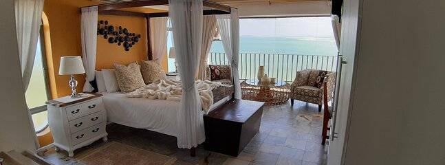 Mountainside Bed & Breakfast | Harbourview Lodge