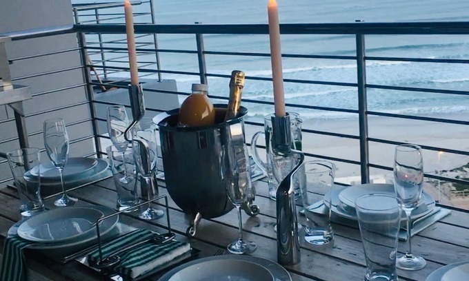 Bloubergstrand Apartment | Horizon Bay 903 Loadshedding Free Apartment by HMH